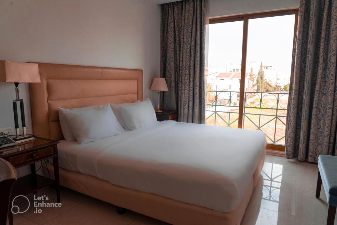 Guest House Hotel Amman By Fhm 外观 照片