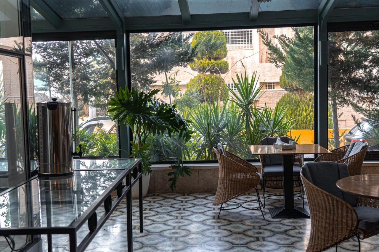 Guest House Hotel Amman By Fhm 外观 照片