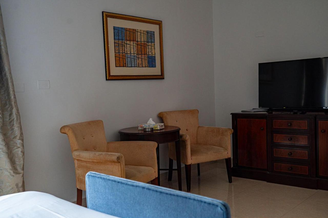 Guest House Hotel Amman By Fhm 外观 照片